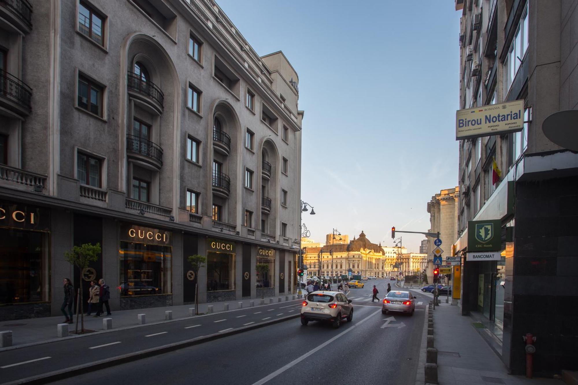 Eclectic 3 Bedroom Calea Victoriei By Urbanesq 부쿠레슈티 외부 사진